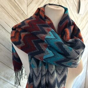Ruyisa zigzag chevron rectangular fringed scarf/wrap
